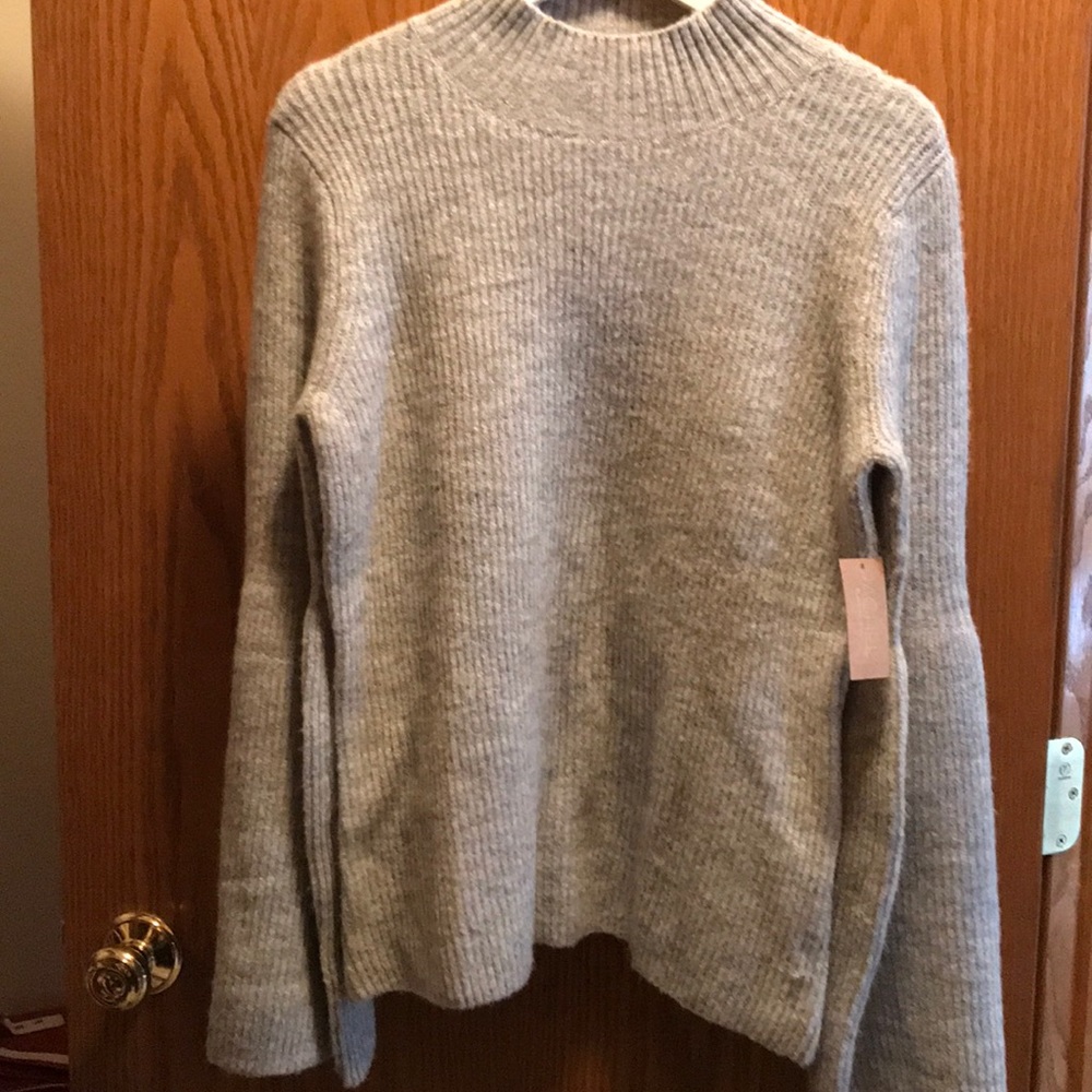 Rachel Roy sweater